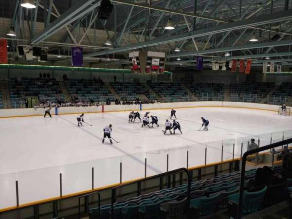 Waterloo Memorial Recreation Complex, bloc: T, rangée: L, place: 4