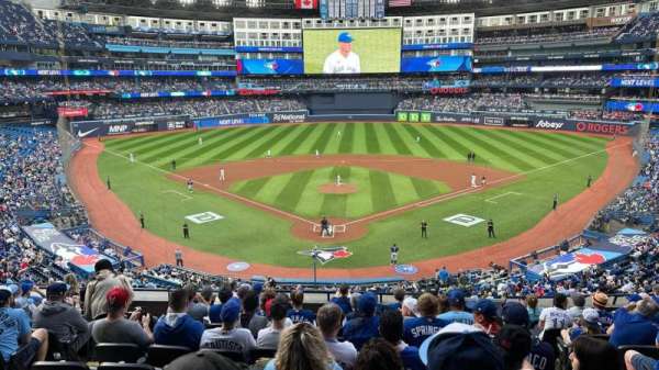 Rogers Centre, bloc: 224A, rangée: 10, place: 2
