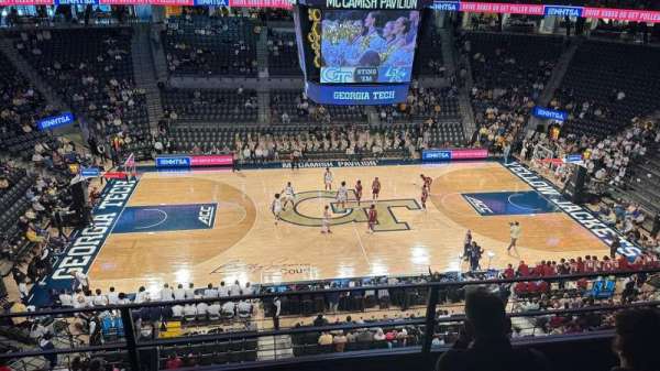 McCamish Pavilion, bloc: 201, rangée: 1, place: 30