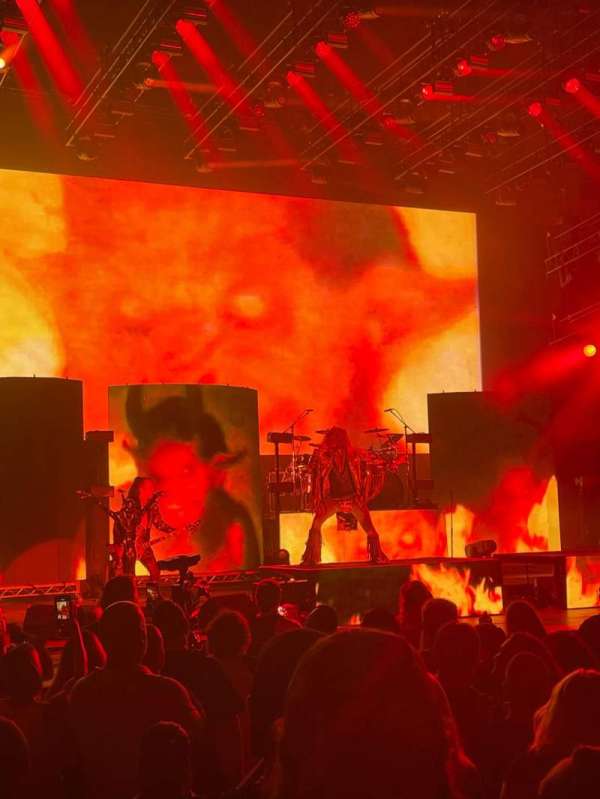 PNC Bank Arts Center, bloc: 103, rangée: L, place: 141