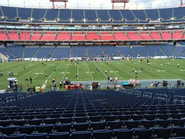 Nissan Stadium, bloc: 136, rangée: LL, place: 13
