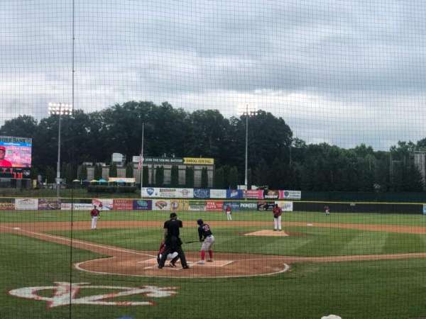 Joseph L. Bruno Stadium, bloc: 120, rangée: H, place: 3