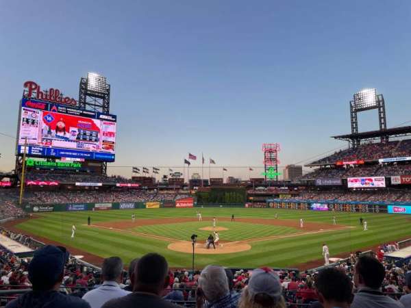 Citizens Bank Park, bloc: 123, rangée: 25, place: 10
