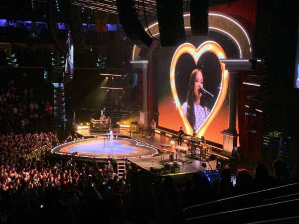 Xfinity Mobile Arena, bloc: C14, rangée: 1, place: 14