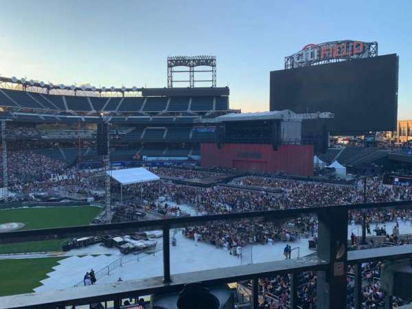 Citi Field, bloc: 310, rangée: 1, place: 1