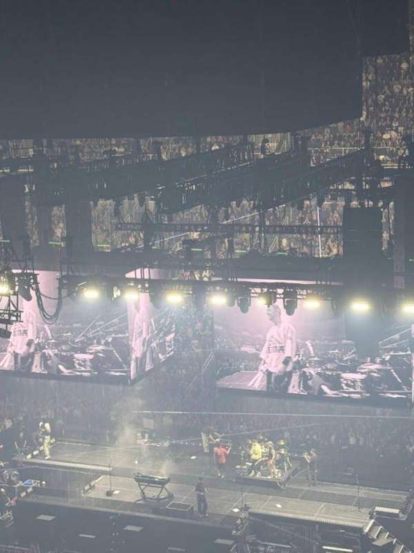 SAP Center, bloc: 228, rangée: 12, place: 1