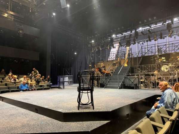 Wyly Theatre at the Dallas Theater Center, bloc: Right, rangée: B, place: 112