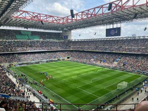 San Siro, bloc: 220, rangée: 9, place: 20