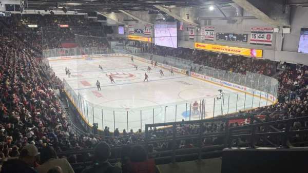TD Place Arena, bloc: 14, rangée: FF, place: 14
