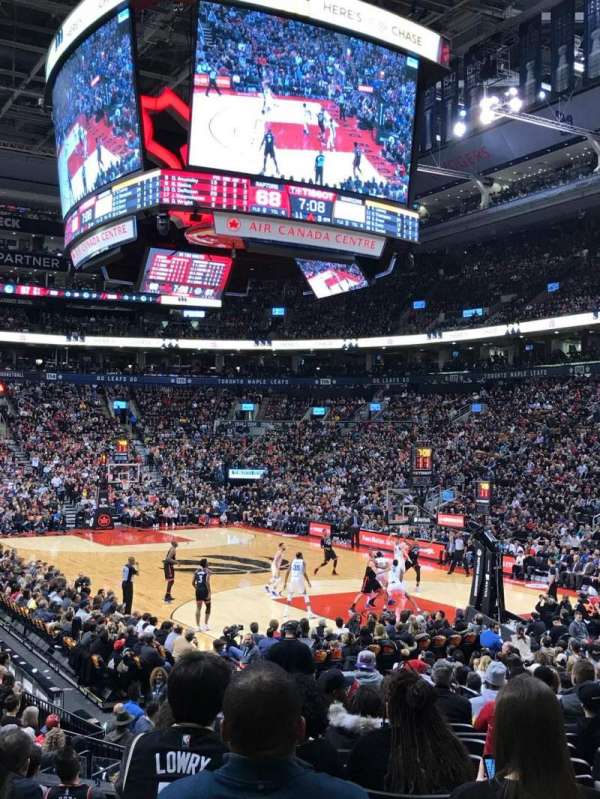 Scotiabank Arena, bloc: 104, rangée: 16, place: 16
