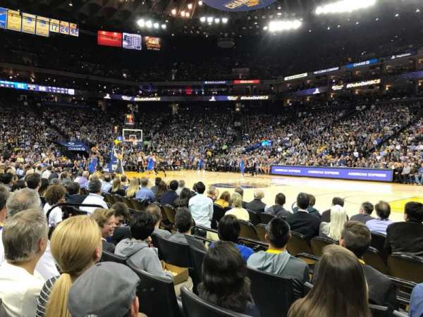 Oakland Arena, bloc: 13, rangée: A4, place: 7