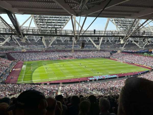 London Stadium, bloc: 233, rangée: 70, place: 528