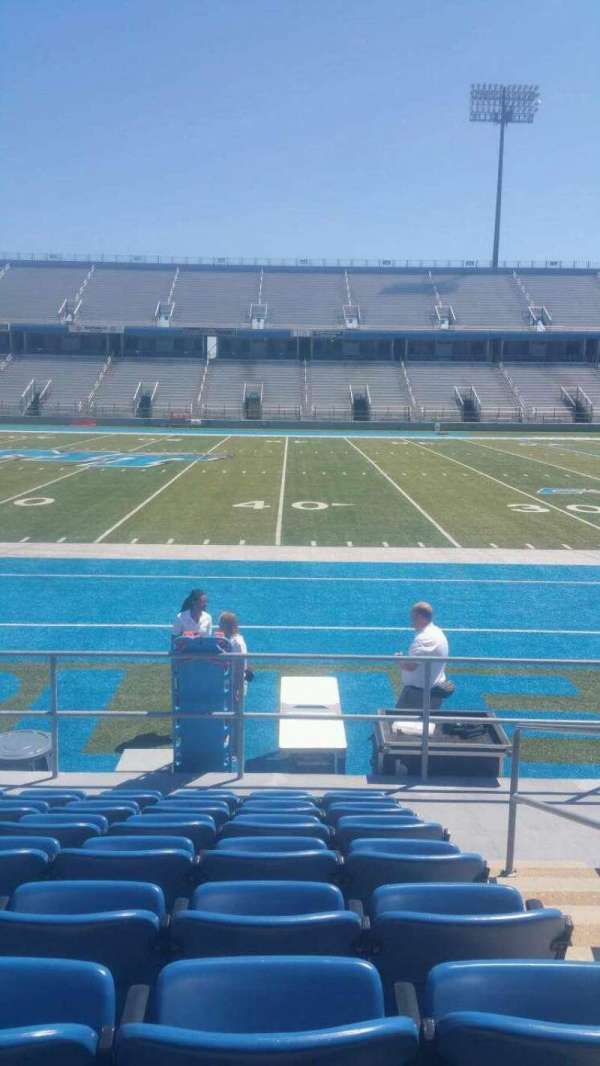 Johnny Red Floyd Stadium, bloc: 1R, rangée: 8, place: 2