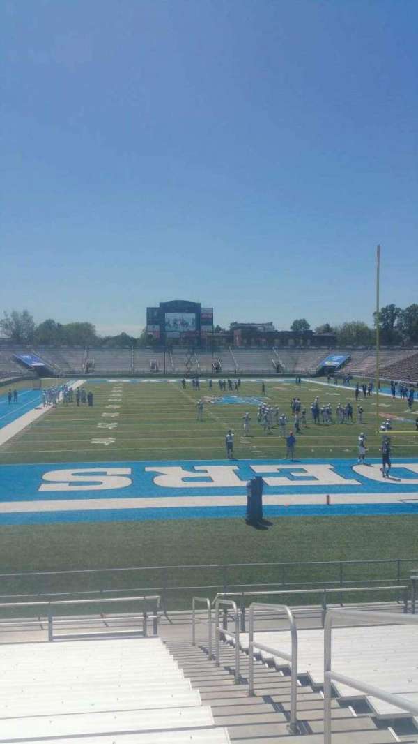 Johnny Red Floyd Stadium, bloc: 1A, rangée: 18, place: 2