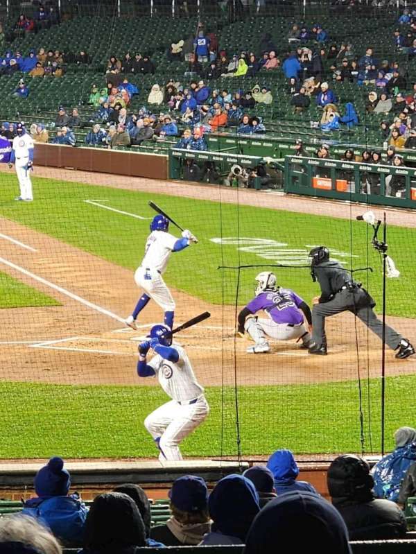 Wrigley Field, bloc: 113, rangée: 12, place: 9