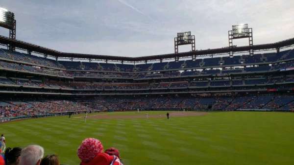 Citizens Bank Park, bloc: 102, rangée: 4, place: 11