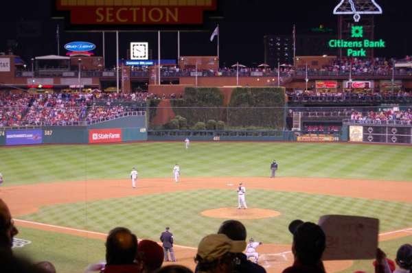 Citizens Bank Park, bloc: 124, rangée: Standing R