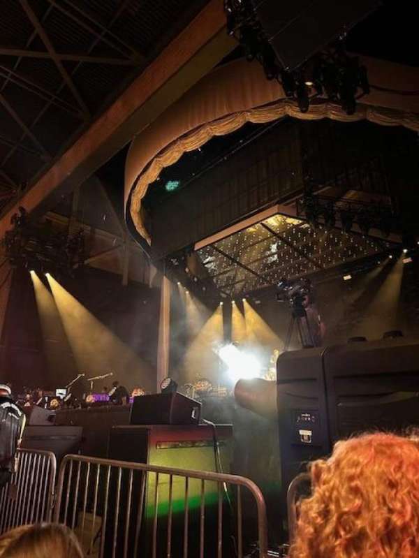 Talking Stick Resort Amphitheatre, bloc: 100, rangée: DDD, place: 1