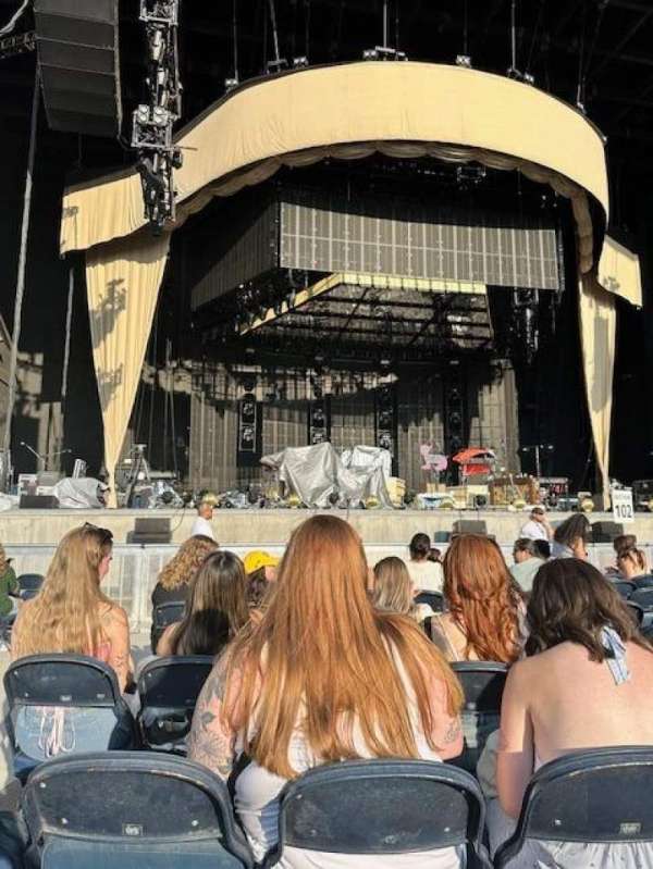 Utah First Credit Union Amphitheatre, bloc: 102, rangée: K, place: 33