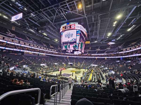 Chase Center, bloc: 108, rangée: 18, place: 13