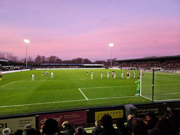 Hayes Lane, bloc: Glyn Beverly Stand D, rangée: G, place: 97