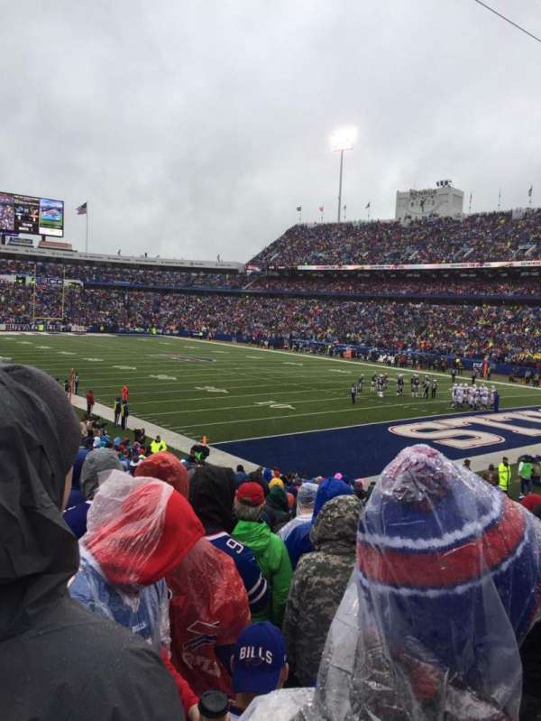 Highmark Stadium, bloc: 126, rangée: 27, place: 13