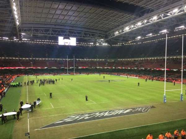 Principality Stadium, bloc: M1, rangée: 5, place: 5