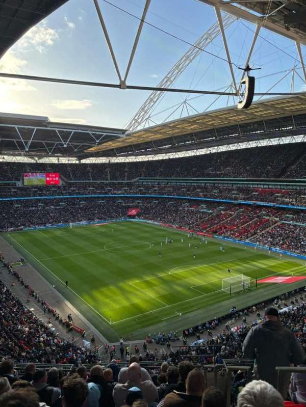 Wembley Stadium, bloc: 518, rangée: 9, place: 138