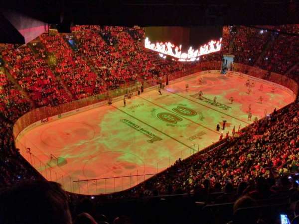 Centre Bell, bloc: 306, rangée: O, place: 1