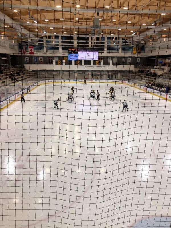HarborCenter, bloc: S, rangée: R, place: O