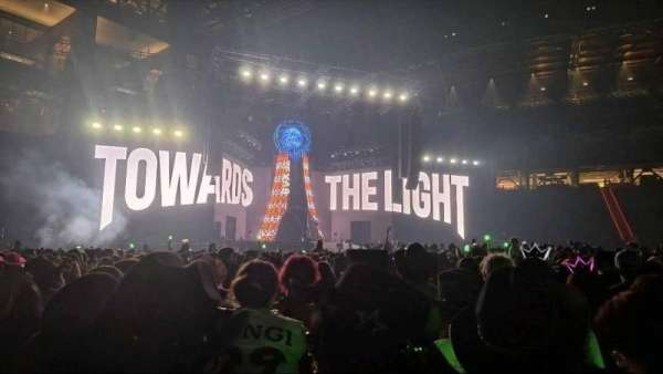 Globe Life Field, bloc: k, rangée: 5, place: 13