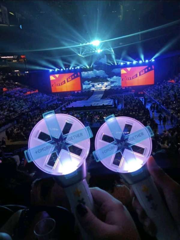 Frost Bank Center, bloc: 128, rangée: 27, place: 7