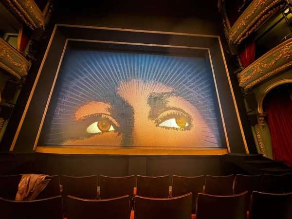 Aldwych Theatre, bloc: Stalls, rangée: C, place: 11