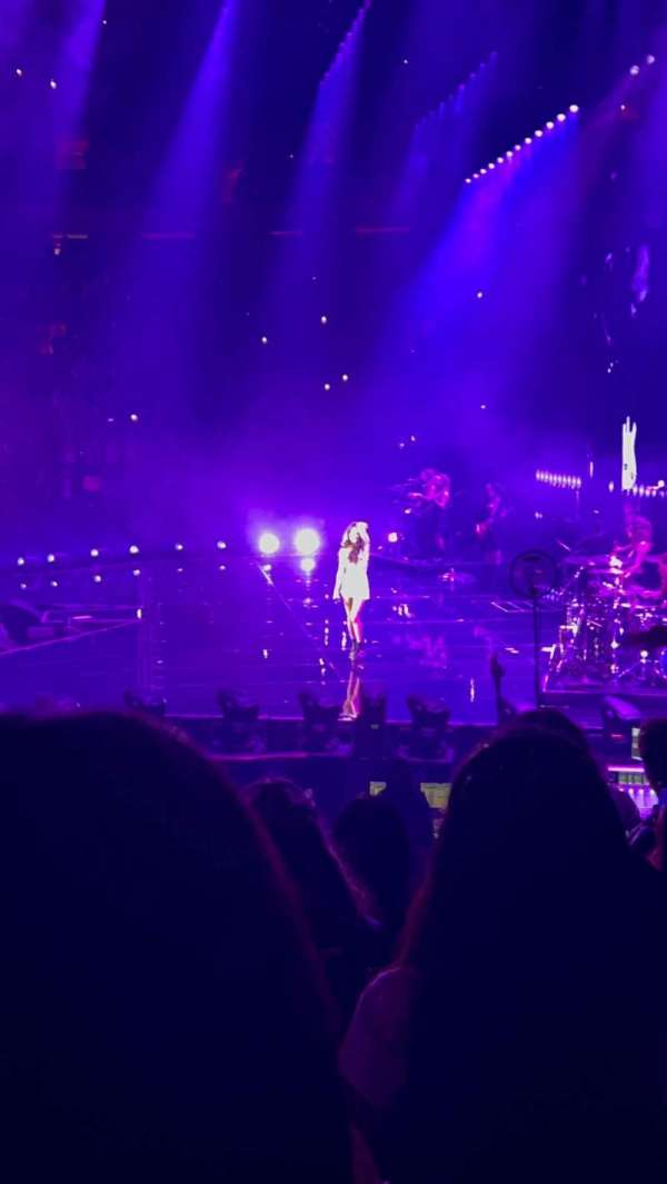 Madison Square Garden, bloc: 109, rangée: 9, place: 4