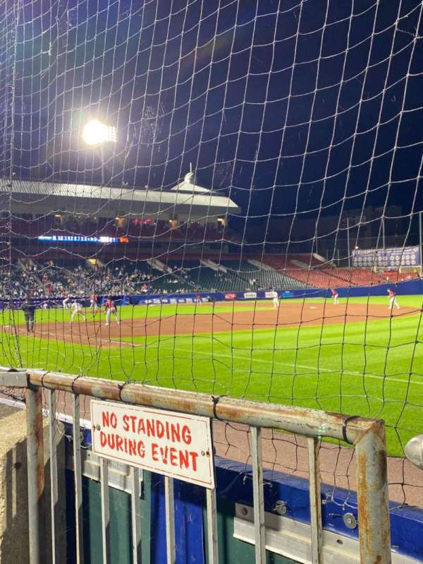 Sahlen Field, bloc: 120, rangée: C, place: 3