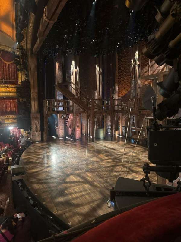 Richard Rodgers Theatre, bloc: Box C, rangée: 1, place: 2