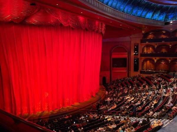 O Theatre, bloc: 200, rangée: L, place: 215