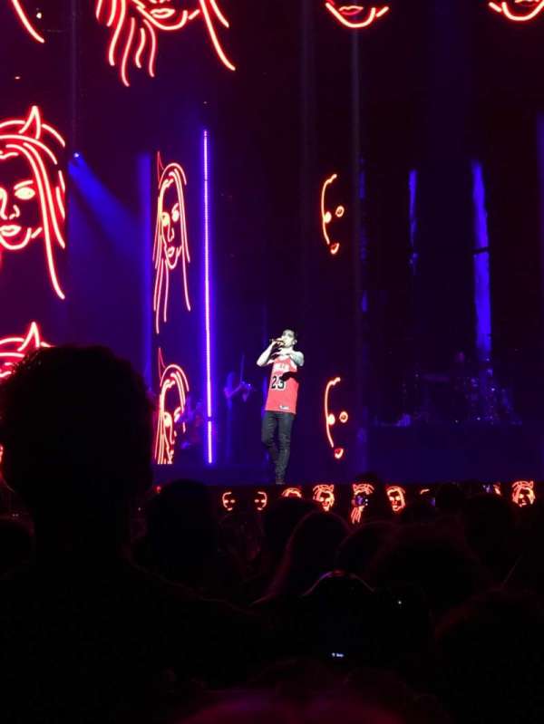 United Center, bloc: Floor 4, rangée: 9, place: 7