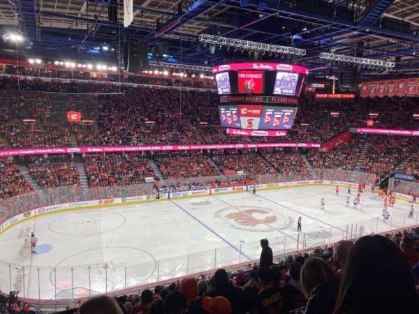 Scotiabank Saddledome, bloc: 224, rangée: 13, place: 10