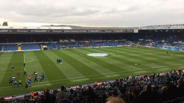 Elland Road, bloc: L34, rangée: U, place: 157
