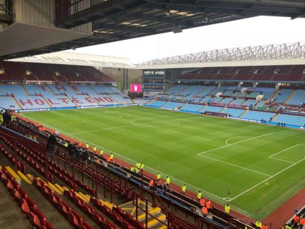 Villa Park, bloc: P11, rangée: NN, place: 4