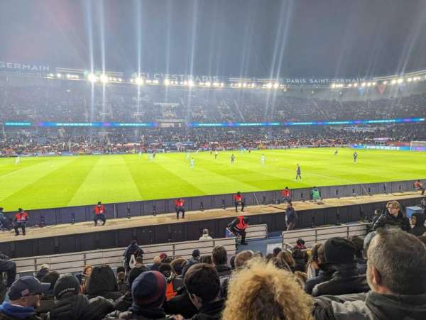 Parc des Princes, bloc: 104, rangée: 10, place: 9