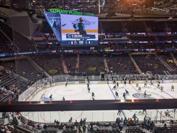 Climate Pledge Arena, bloc: 115, rangée: A, place: 15