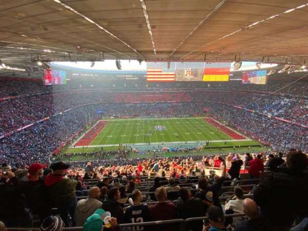 Allianz Arena, bloc: 327, rangée: 17, place: 5