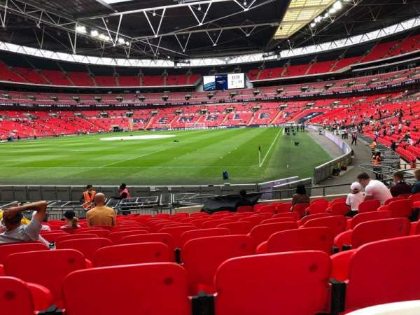 Wembley Stadium, bloc: 108, rangée: 16, place: 182