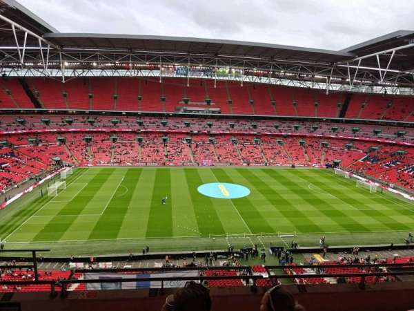 Wembley Stadium, bloc: 502, rangée: 5, place: 40