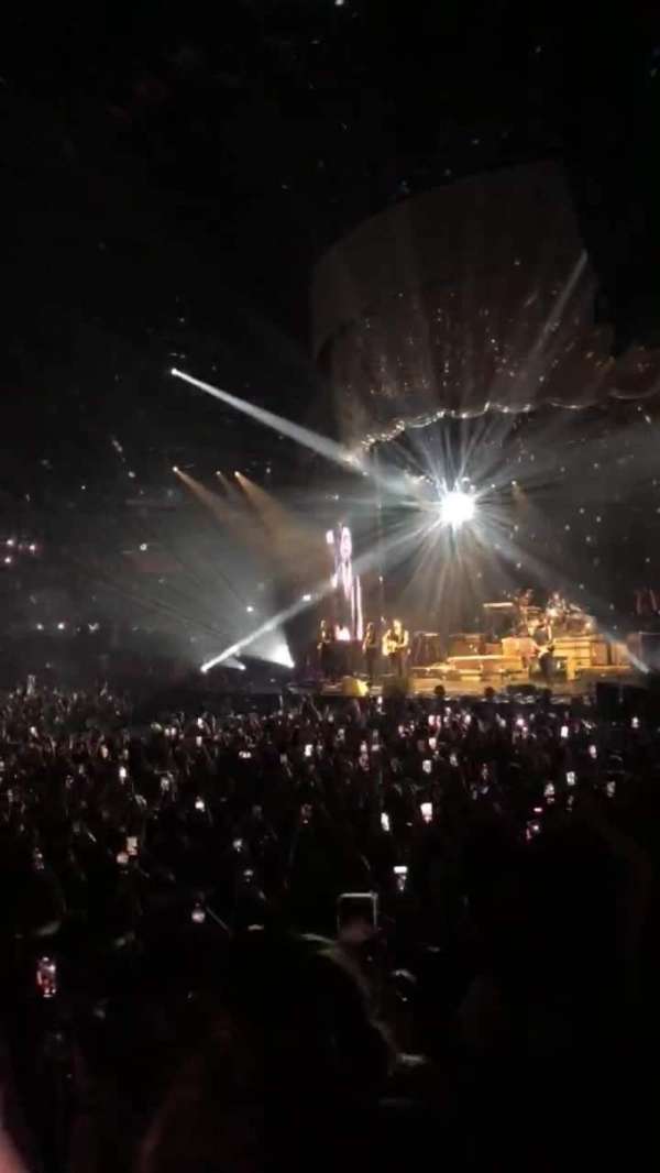 Unipol Forum, bloc: a20, rangée: 4, place: 11