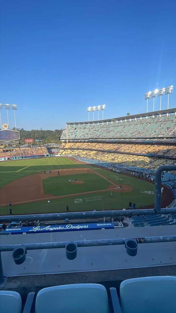 Dodger Stadium, bloc: 19RS, rangée: B, place: 1