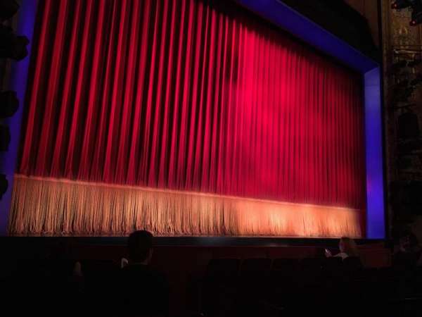 Longacre Theatre, bloc: Orchestra L, rangée: G, place: 6