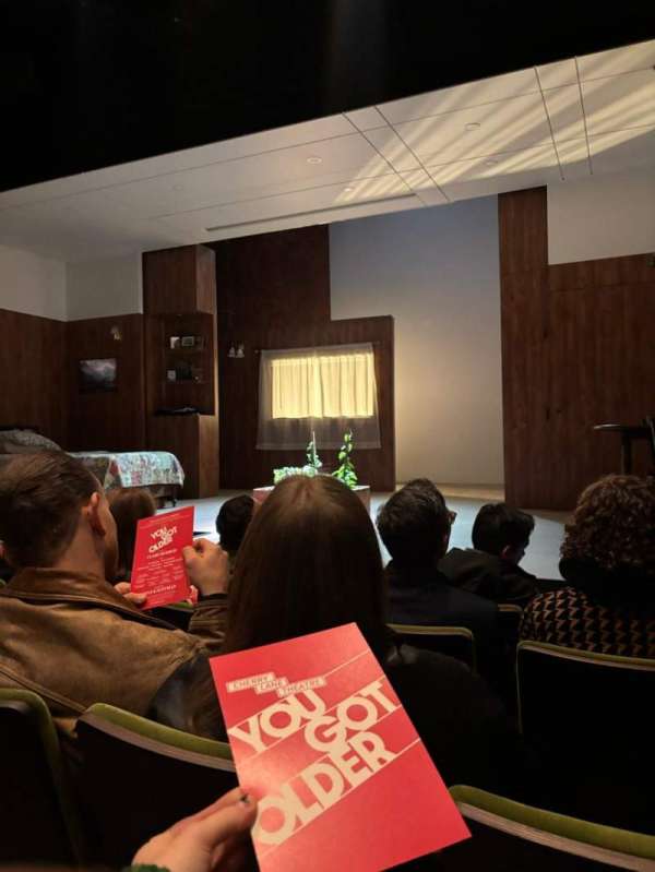 Cherry Lane Theatre, bloc: MAINSTAGE, rangée: D, place: 10
